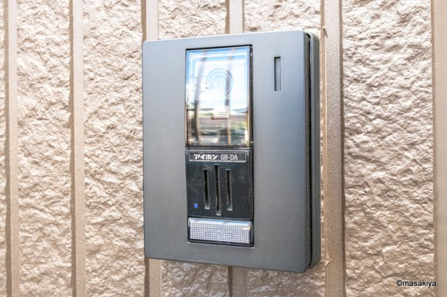 サンセール若里のエントランス