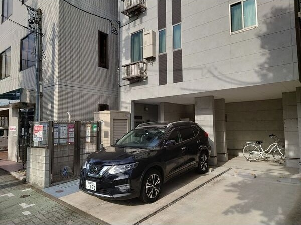 Ceres岩塚駅前A棟の外観