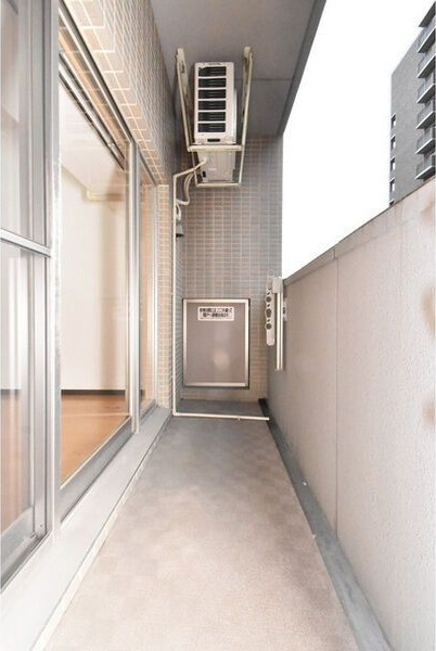 Gramercy Shirakawa Koenのバルコニー