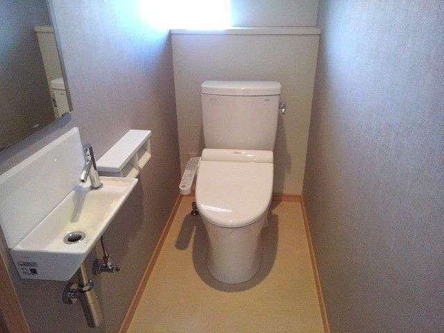 ホワイトブロッサムのトイレ