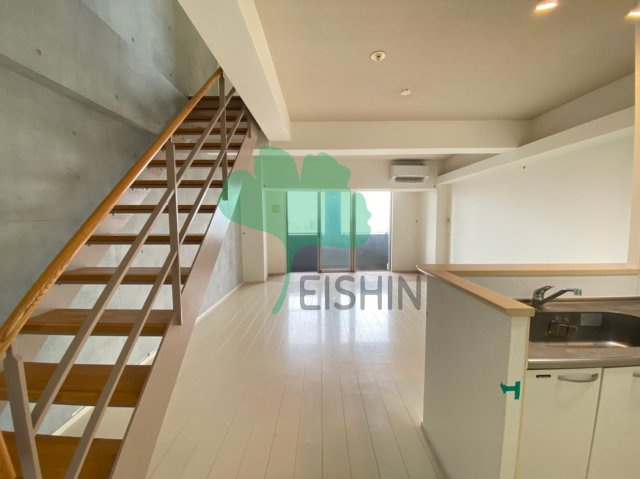 レジデンス住吉の居間・リビング