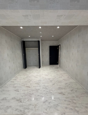 【居間・リビング】 | 堂島レジデンス | ※写真は同タイプ住戸です。