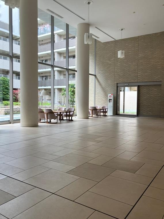 プラウドシティ府中のロビー