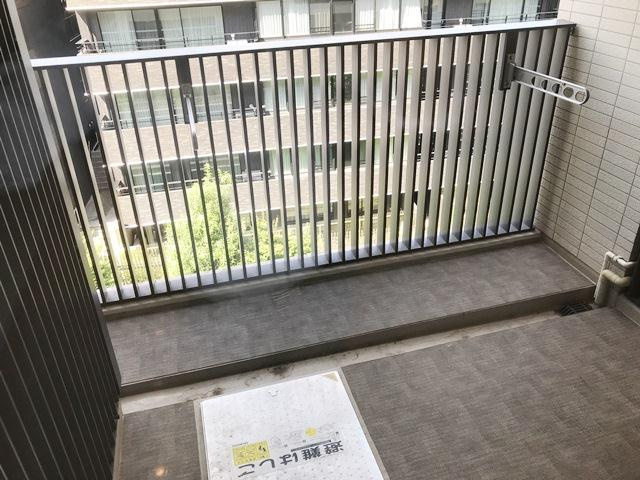 センチュリーフォレストのバルコニー