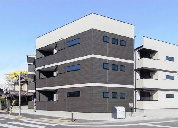 DEVELD栄生　WESTの外観パース