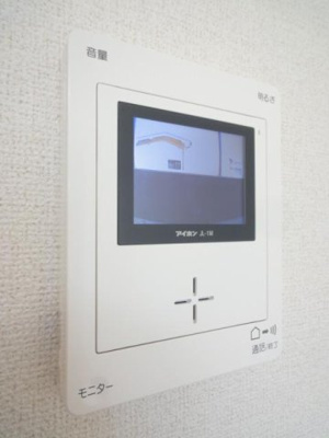 【セキュリティ】 | フレスクーラ | モニター付きインターホンです