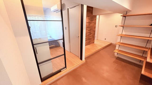 ★仲介手数料半額★高輪グリーンハイツ（品川駅まで徒歩7分の好立地）の玄関