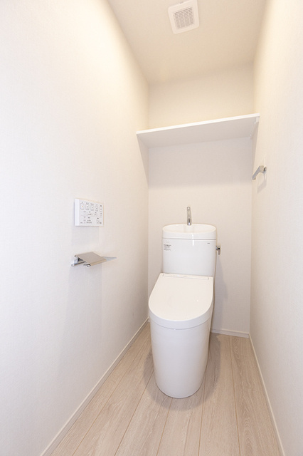 ＲＪＲプレシア東十条ガーデンのトイレ|※写真は同タイプ住戸です。