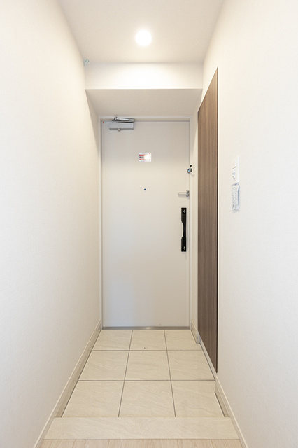 ＲＪＲプレシア東十条ガーデンの玄関|※写真は同タイプ住戸です。