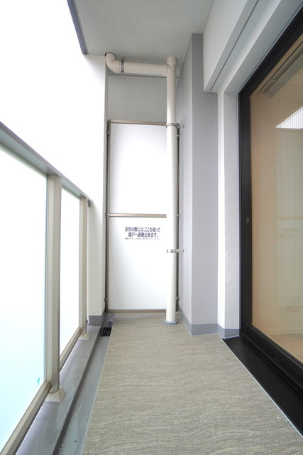 アーバネックス日本橋横山町のバルコニー|※写真は同タイプ住戸です。