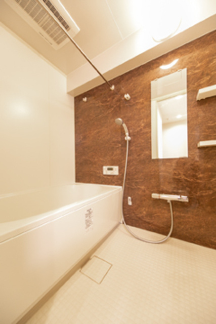 築地ＭＫハウスの浴室|※写真は同タイプ住戸です。