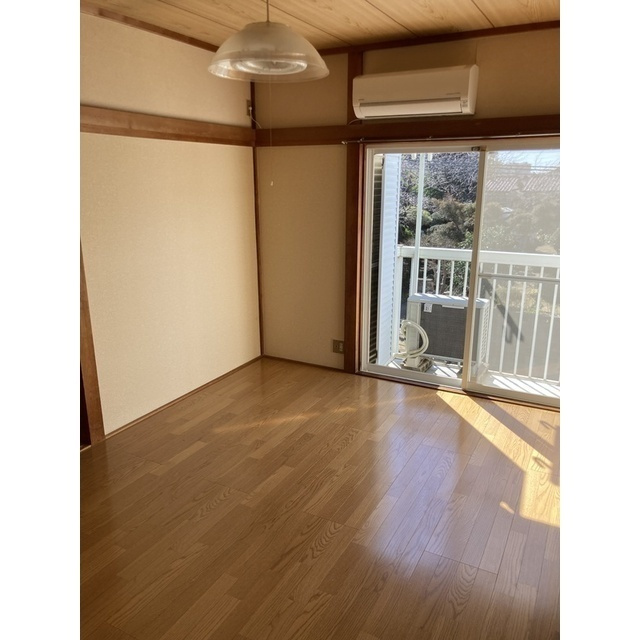 ファミリーコーポ長作の内装