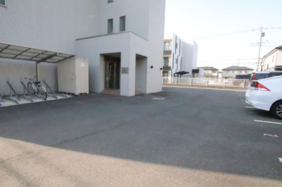 敷地内駐車場（要空き確認）