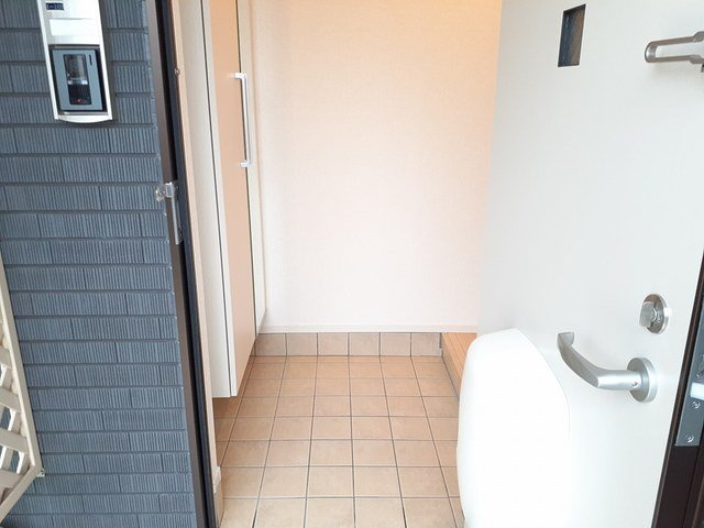 カルマーレⅠの玄関|きれいな玄関です