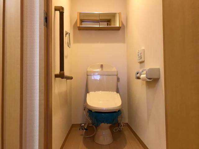 キャトル　セゾンのトイレ|シャワー付トイレ
