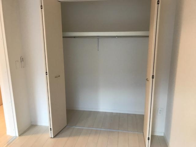 ユニヴァリィ　シュロスの収納|収納