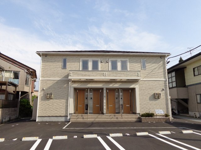 ユニヴァリィ　シュロスの外観|外観写真（昼）