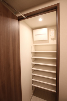 玄関シューズBOX
