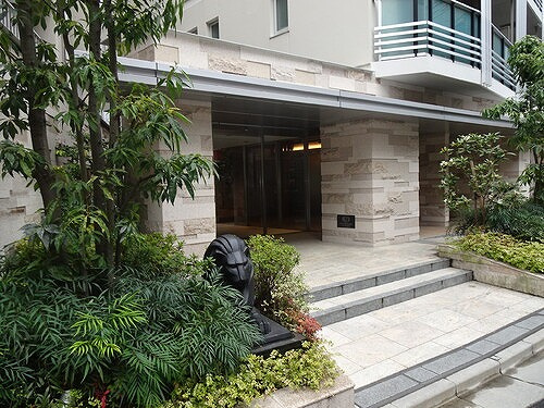 ライオンズ早稲田ミレスのエントランス|エントランス　※2022年3月撮影