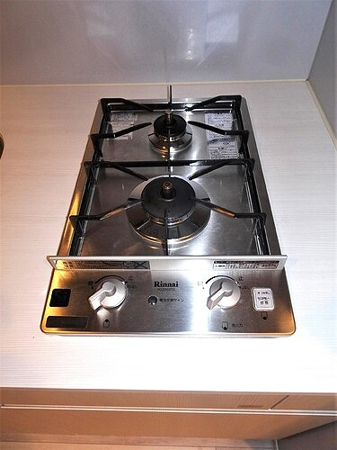 ライオンズ早稲田ミレスのキッチン|ガスコンロ　※2022年3月撮影