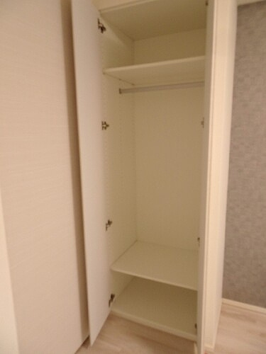 ライオンズ早稲田ミレスの収納|クロゼット　※2022年3月撮影