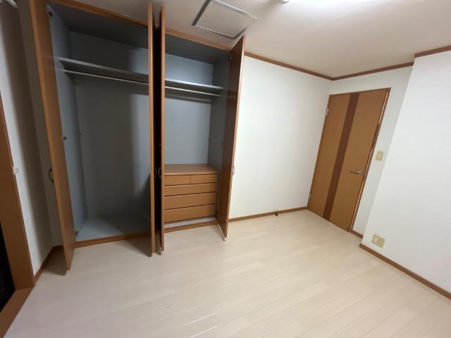 グリーン・パレスの収納|クローゼット