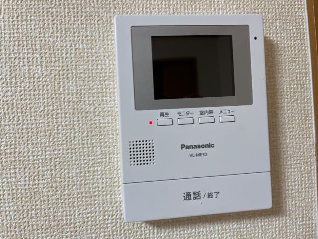 グリーン・パレスの内装|カメラ付インターホン