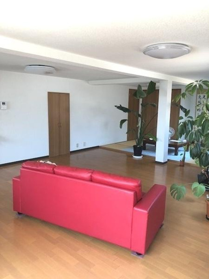【居間・リビング】 | 寝屋川市三井南町　中古戸建