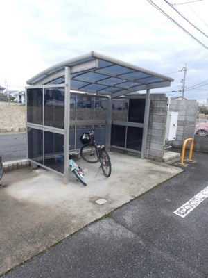  | パストラル八田