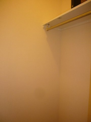 【内装】 | レオパレスフィロソフィア | ウォークインクローゼット