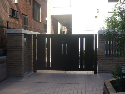 【その他】 | レオパレスフィロソフィア | オートロックゲート設置