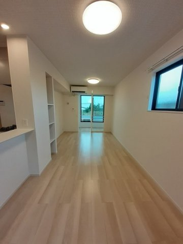 パインエコーの居間・リビング