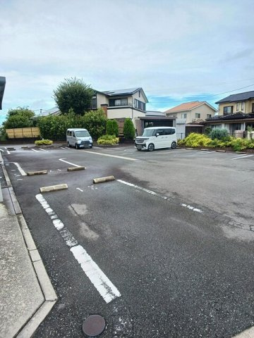 レイクサイド　Ｔｅｒｕの駐車場