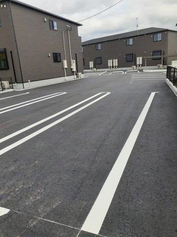 アミティエ鵜池　２号館の駐車場
