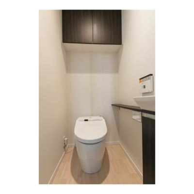 【トイレ】 | プラウドタワー白金台 | ※写真は同タイプ住戸です。