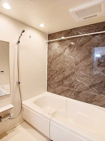 アルフォンソの浴室