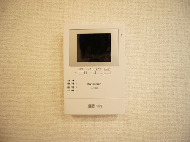【セキュリティ】 | サザンクロス | 訪問者の確認ができるTVドアホン付きです♪