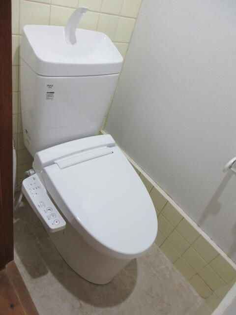 門真市三ツ島５丁目貸家のトイレ