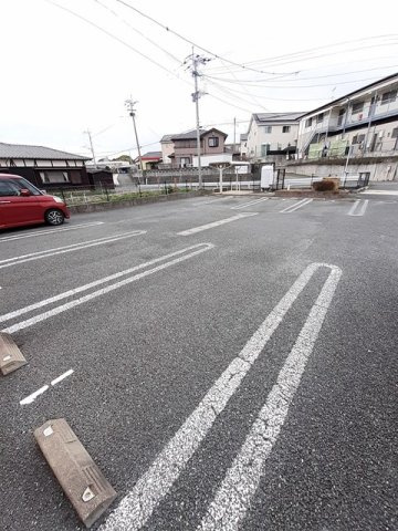 カノープスの駐車場