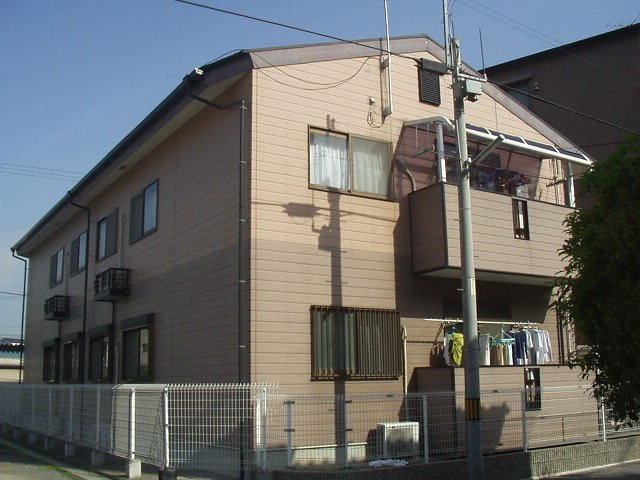シャルマン上Ⅱ番館の外観