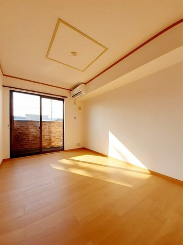 ポレールの内装