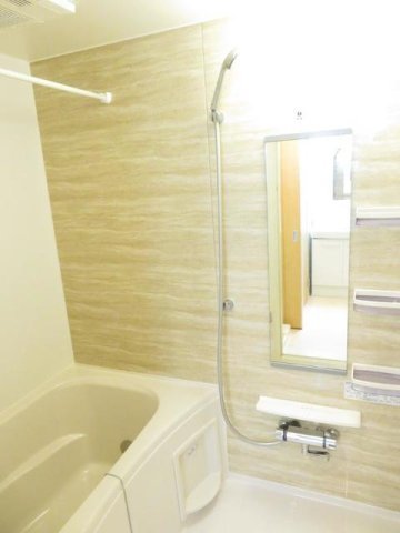 ドリーム本町　Ｂの浴室
