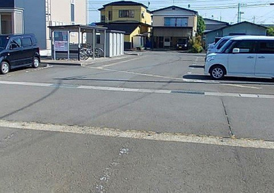 【駐車場】 | クリアネスＢ | 駐車場に車を止められます