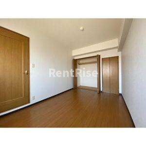 エスポワールの駐車場