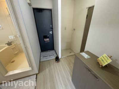 【玄関】 | サンクレール沙羅