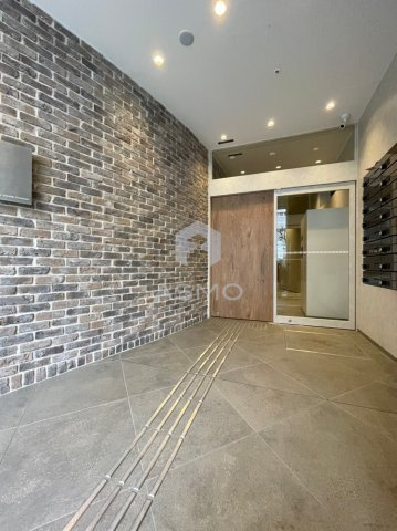 【エントランス】 | Uresidence Temmabashi