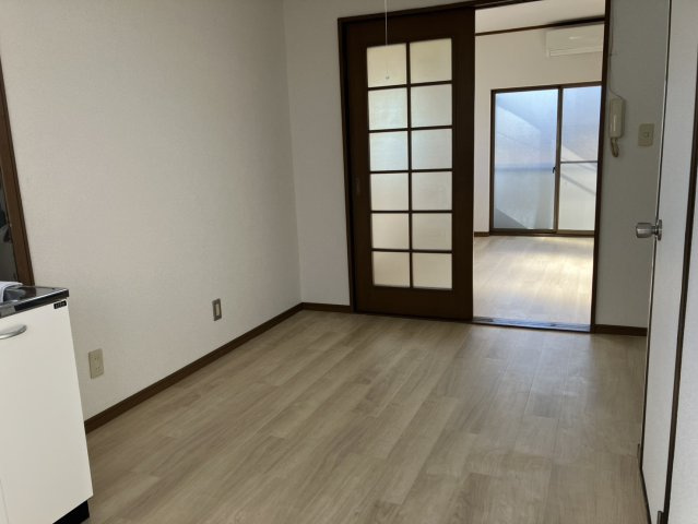 スギテラス