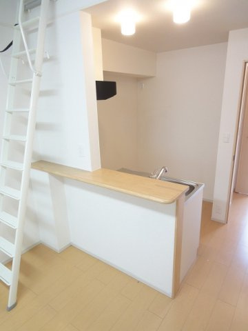 メゾン・ド・ソレイユのその他