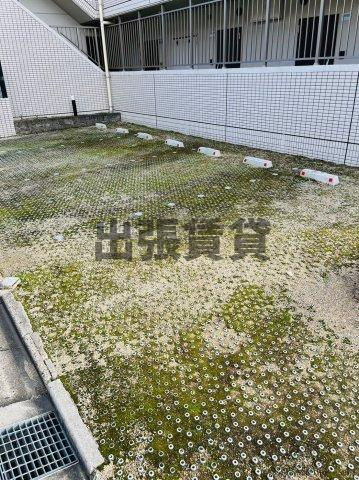 仲介手数料0！！スカイコート天塚の駐車場