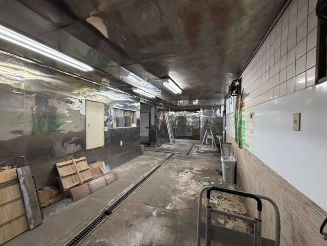 川なべ店舗の内装